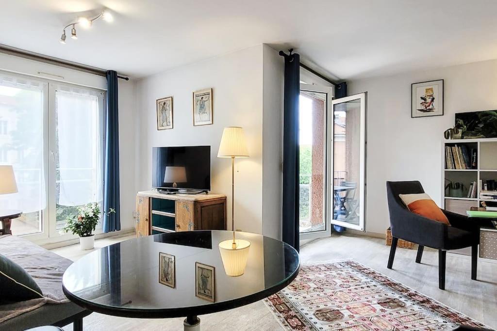 Le Paisible - Parking Privatif Et Balcon Apartment Nancy Ngoại thất bức ảnh