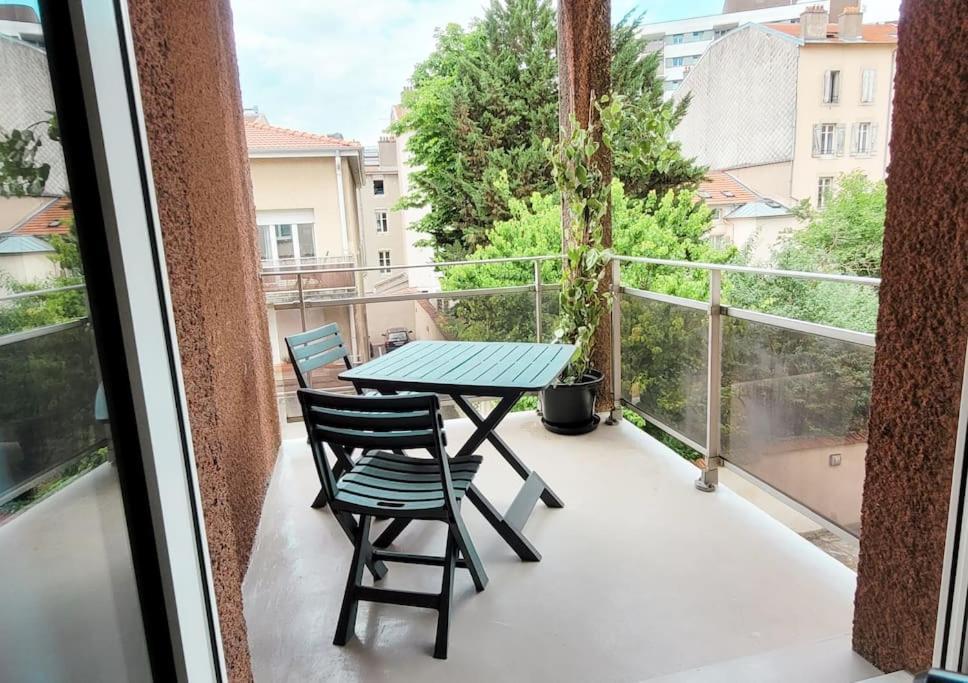 Le Paisible - Parking Privatif Et Balcon Apartment Nancy Ngoại thất bức ảnh